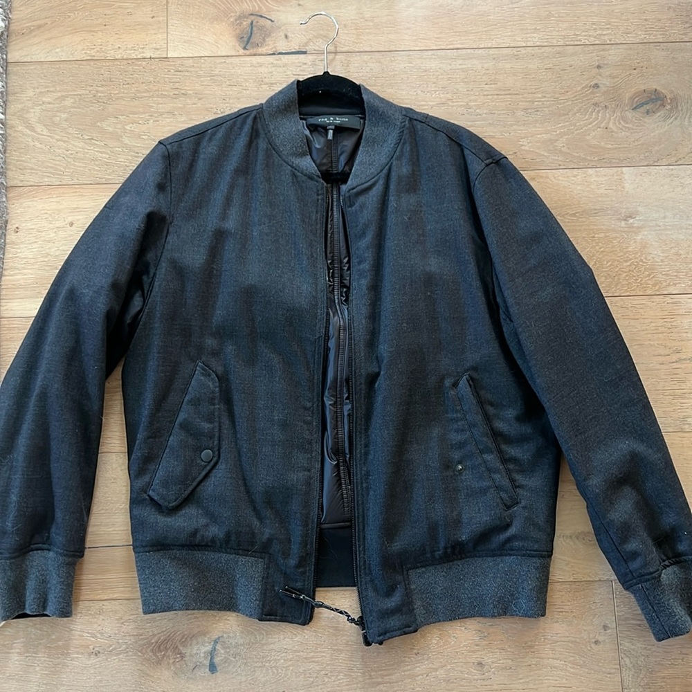 Rag and bone reversible bomber. Gray and black